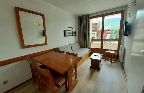 Plagne Soleil Apartment | Appartement cosy au cœur de Plagne Soleil, accès direct pistes, 5 pers, balcon, casier à ski - FR-1-351-132