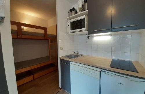 Plagne Soleil Apartment | Appartement cosy au cœur de Plagne Soleil, accès direct pistes, 5 pers, balcon, casier à ski - FR-1-351-132