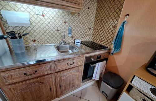 Saint-Jean-de-Monts Apartment | Appartement cosy près de la plage avec balcon, Wi-Fi et parking – Saint-Jean-de-Monts - FR-1-323-508