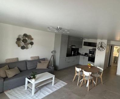Montfermeil Apartment | Appartement calme