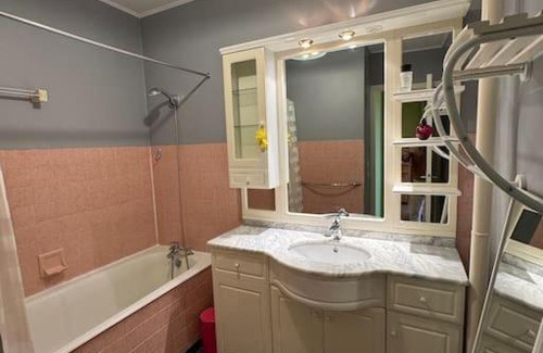 Villers-sur-Mer Apartment | Appartement calme proche de la mer avec parking