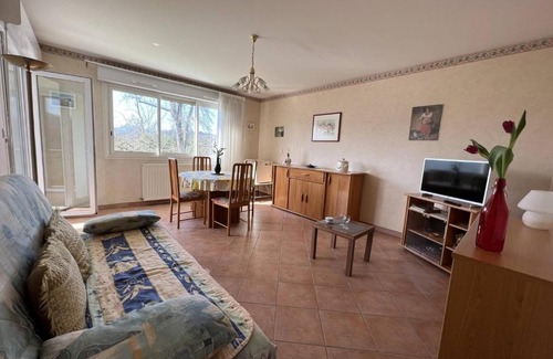 Urcuray Apartment | Appartement Cambo-les-Bains, 2 pièces, 2 personnes - FR-1-495-45