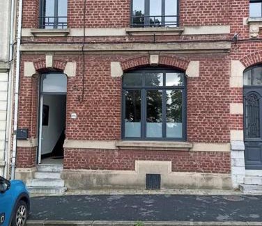 Valenciennes Apartment | Appartement canada 1