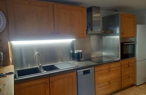 Brides-les-Bains Apartment | Appartement centre du village brides les bains
