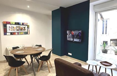 Faubourg Apartment | Appartement centre ville - PARKING PRIVE - WIFI