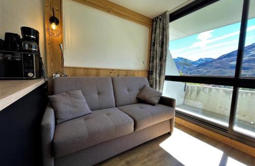 Les Menuires Apartment | Appartement Chaleureux 4 Pers - Pied des Pistes - Quartier Brelin - FR-1-452-270