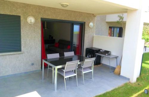 Olmeta-di-Tuda Apartment | Appartement charmant à Olmeta di Tuda avec piscine partagée
