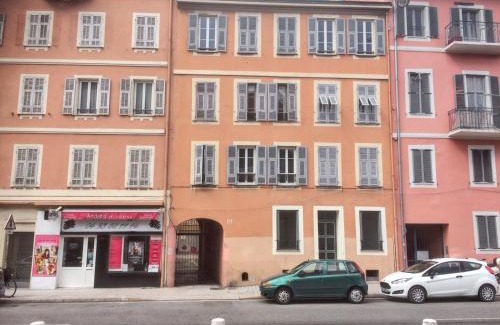 Cimiez Apartment | Appartement charmant à Nice/50 m²/Vue sur la ville