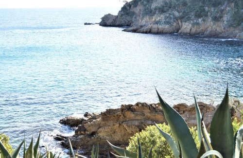 Cavalaire-sur-Mer Apartment | Appartement climatisé 2 pièces cabine, 4 couchages, proche plage et centre, Cavalaire-sur-Mer - FR-1-226B-171