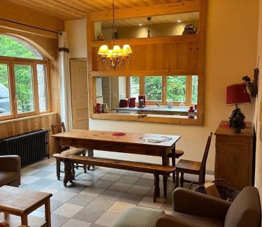 Saint-Jean-dʼAulps Apartment | Appartement cosy avec jardin