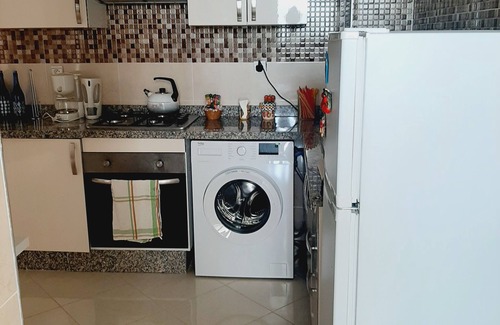 El Mansouria Apartment | Appartement Confort - WIFI/AC/Pool/Beach/El Mansouria