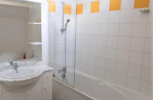 Vignec Apartment | Appartement Confort 2 Pièces à Vignec avec Piscine et Proche Saint-Lary-Soulan - FR-1-504-424