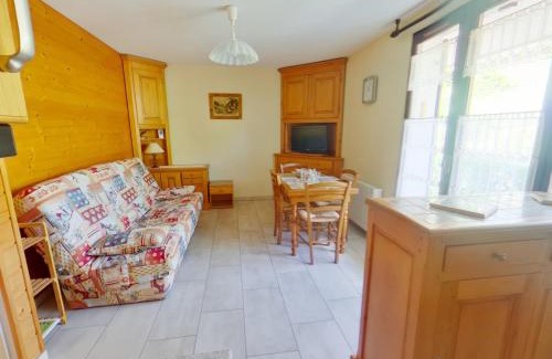 Les Rousses Apartment | Appartement confortable avec terrasse et Wi-Fi aux Rousses - FR-1-834-1