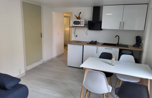 Latour-Bas-Elne Apartment | Appartement Coquet en rez de Jardin