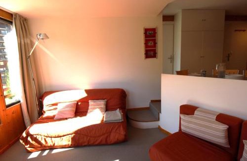 Avoriaz Apartment | Appartement cosy à Avoriaz - Hauts Forts, 5 pers, balcon sud, proche village, skis aux pieds - FR-1-633-63