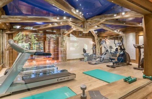 Meribel Village Apartment | Appartement cosy à Méribel avec piscine, spa et proche pistes - FR-1-566-7