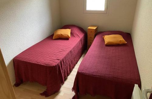 Pyrenees 2000 Apartment | Appartement cosy 3 pièces pour 4 personnes avec balcon près des pistes - FR-1-592-30