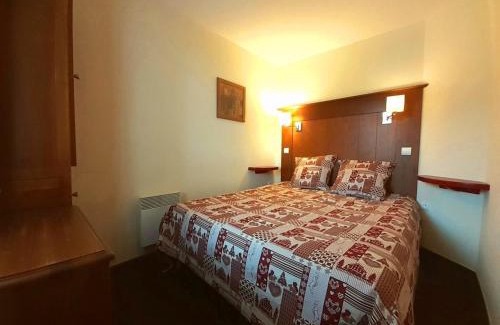 Plagne Soleil Apartment | Appartement cosy avec balcon et accès ski aux pieds à Plagne Soleil - FR-1-351-89