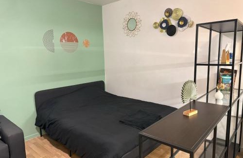 Saint-Denis Apartment | Appartement Cosy au Stade de France Proche Paris