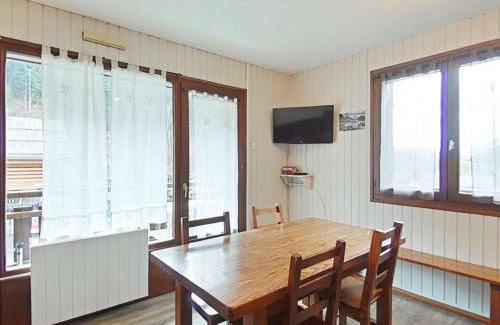 Le Grand-Bornand Apartment | Appartement cosy 2 pièces cabine, proche centre et pistes, 4 couchages, Le Grand-Bornand - FR-1-241-78