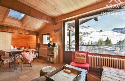 Le Chinaillon Apartment | Appartement cosy au cœur du village, 3 chambres, balcon ensoleillé, parking, proche des commodités! - FR-1-391-86