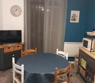 Bagneres-de-Luchon Apartment | Appartement cosy