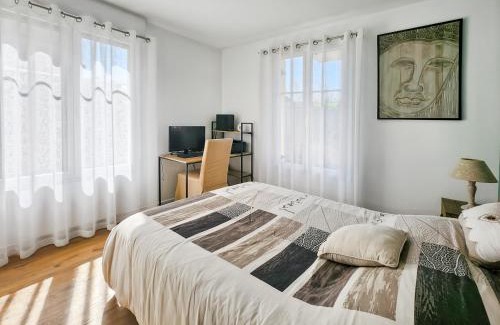 Magny-le-Hongre Apartment | Appartement cosy près Disney, jardin & terrasse