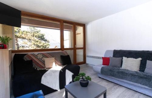 Saint-Lary-Soulan Apartment | Appartement cosy 4 pers avec parking, proche centre, commerces et téléphérique - FR-1-296-279