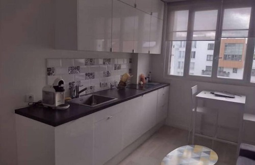 Vanves Apartment | Appartement d une Chambre Pour 2 Personnes