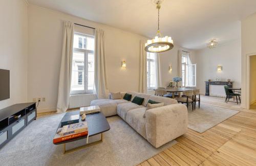 Ilot Sacre Apartment | Appartement dans l'hypercentre