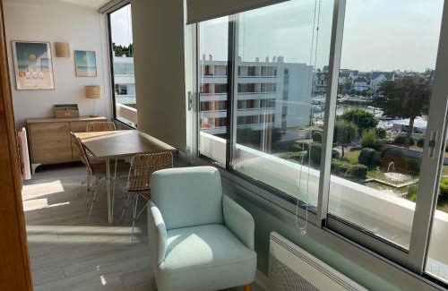 La Baule-Escoublac Apartment | Appartement de standing, vue sur port de plaisance