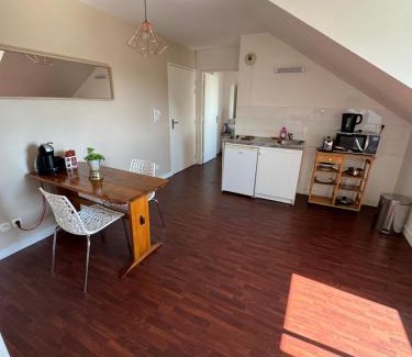 Carantec Apartment | Appartement dernier étage terrasse et parking