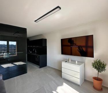 Le Cannet Apartment | Appartement Design élégant