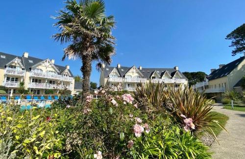Fouesnant Apartment | Appartement en duplex front de mer, Cap Coz