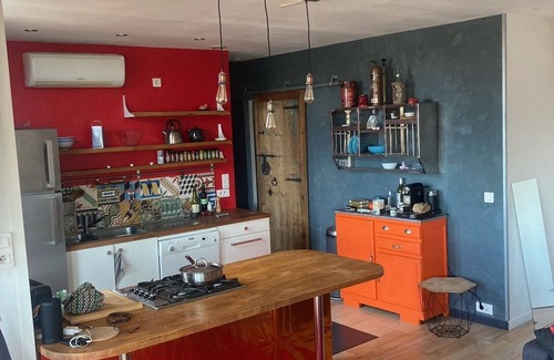 Noailles Apartment | Appartement en Plein Centre Avec Grande Terrasse et vue de Rêve