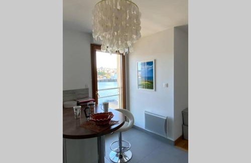 Audierne Apartment | Appartement Face à la Mer -Port d'Audierne