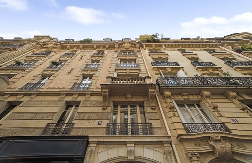 Quartier de l'Ecole-Militaire Apartment | Appartement Familial Derrière les Invalides