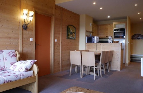Bellentre Apartment | Appartement 4 pièces avec balcon, La Plagne - FR-1-329-90