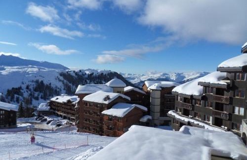 Belle Plagne Apartment | Appartement 2 pièces + cabine, ski aux pieds, piscine, espace bien-être, animaux admis, Belle Plagne - FR-1-181-2808