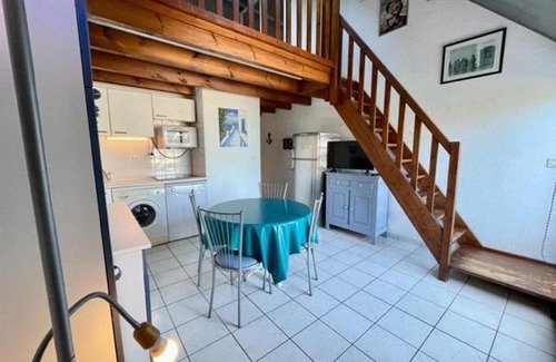 Saint-Pierre-Quiberon Apartment | Appartement bord de mer à Saint-Pierre-Quiberon avec balcon et garage - FR-1-478-181