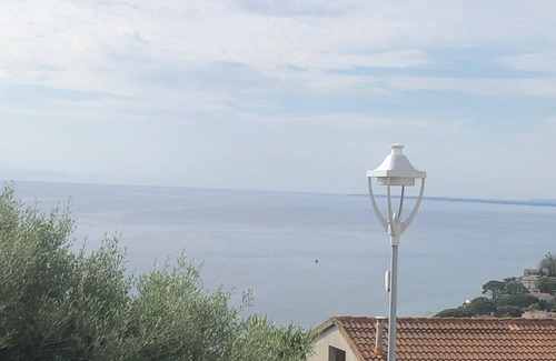 San-Martino-di-Lota Apartment | Appartement à Pietranera, à 5 min de la Plage et des Commerces