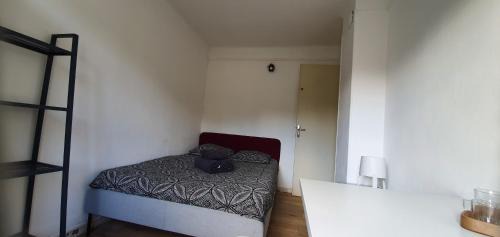 Vandoeuvre-les-Nancy Apartment | Appartement calme 3 chambres avec lit double Wifi - Parking facile