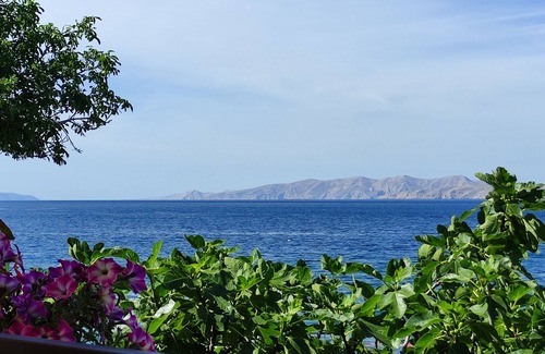 Novi Vinodolski Apartment | Appartement mit Whirlpool "4 Seasons Seaview"