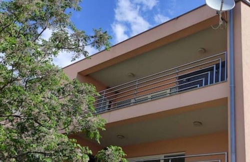 Novi Vinodolski Apartment | Appartement mit Whirlpool "4 Seasons Seaview"