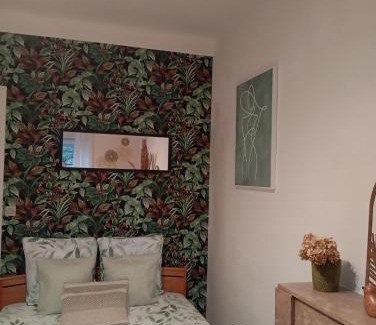 Lorient Apartment | Appartement hyper centre 1 lorient Jardin clos