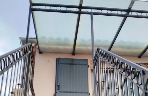 Alleins Apartment | Appartement Indépendant Dans Villa en Provence