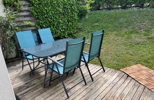 Fouesnant Apartment | Appartement + Jardin
