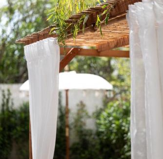 Antibes Apartment | Appartement Jardin La Bohémienne du Mandara Beach , Juan-les-Pins, Cote d Azur