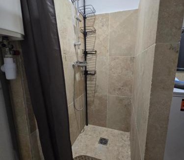 Carces Apartment | Appartement l'Escale