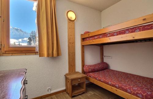 Plagne Villages Apartment | Appartement La Plagne, 2 pièces, 5 personnes - FR-1-455-50